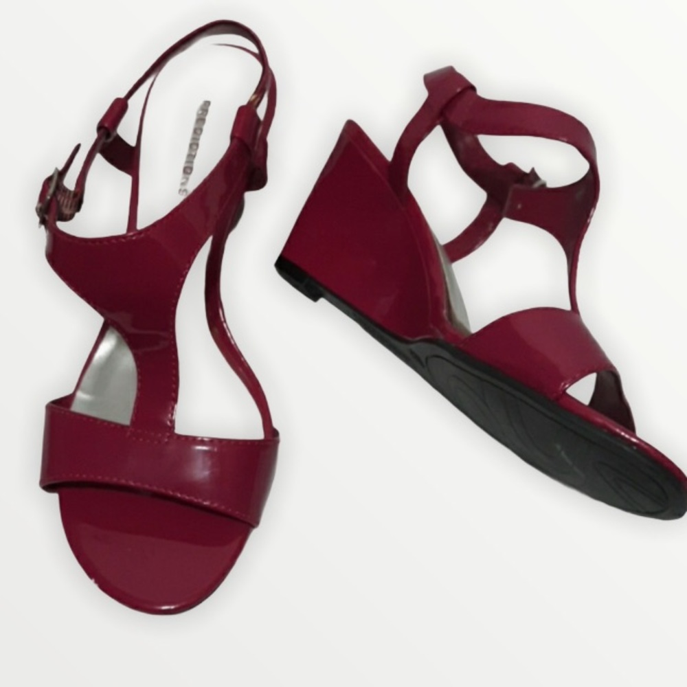 PREDICTIONS Fuchsia Wedge Sandals Size 8.5W